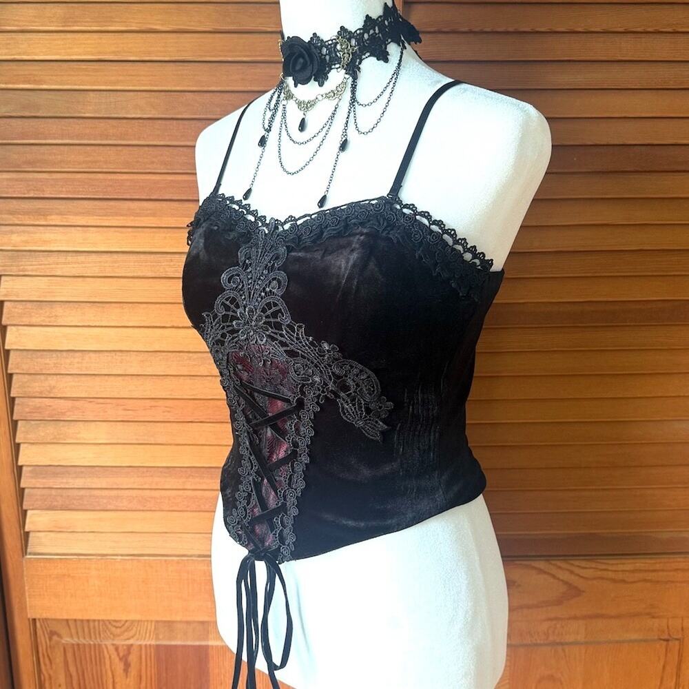 Dark in Love Gothic Victorian Blood Offering Black Red Velvet & Lace Cami Top - Picture 5 of 12